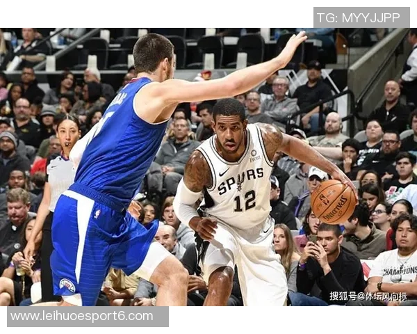 乔治半场表现低迷仅得5分2板2助球队需寻找新进攻点