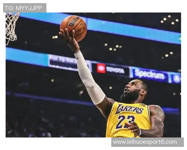 詹姆斯信心满满称球队投篮低迷不会长久好射手众多将助力反弹