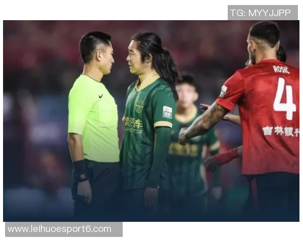 中超球队双线作战困境加剧保联赛策略形成恶性循环现象