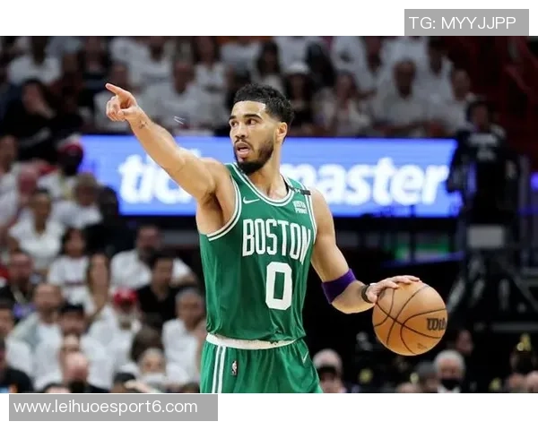 哈利称赞塔图姆为康复过程中的重要支持者与倾诉对象